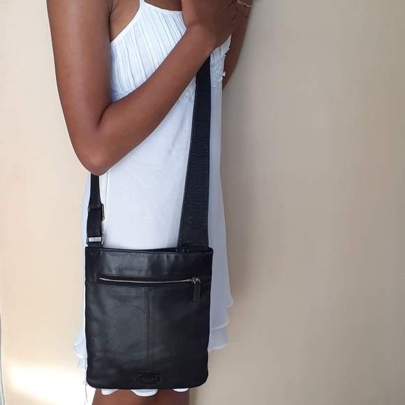 Radley london crossbody bag